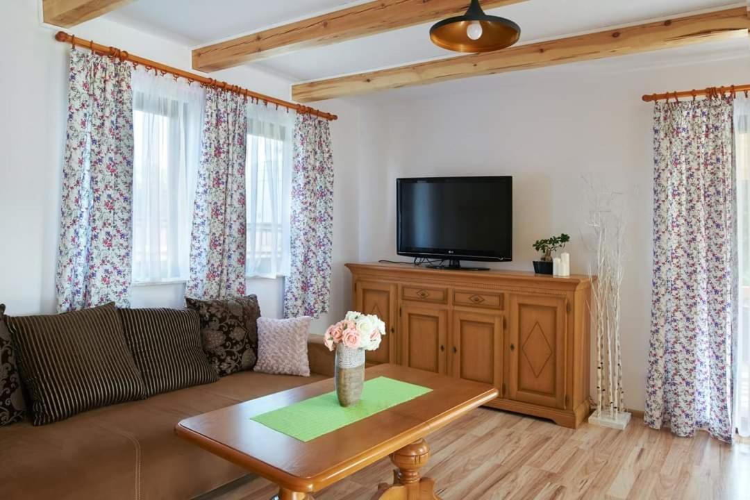 Sosnowy Domek Krasnobród Εξωτερικό φωτογραφία